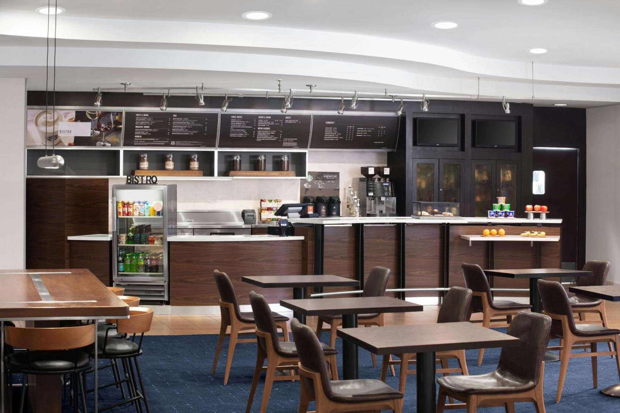 Courtyard By Marriott Knoxville Airport Alcoa Exterior photo